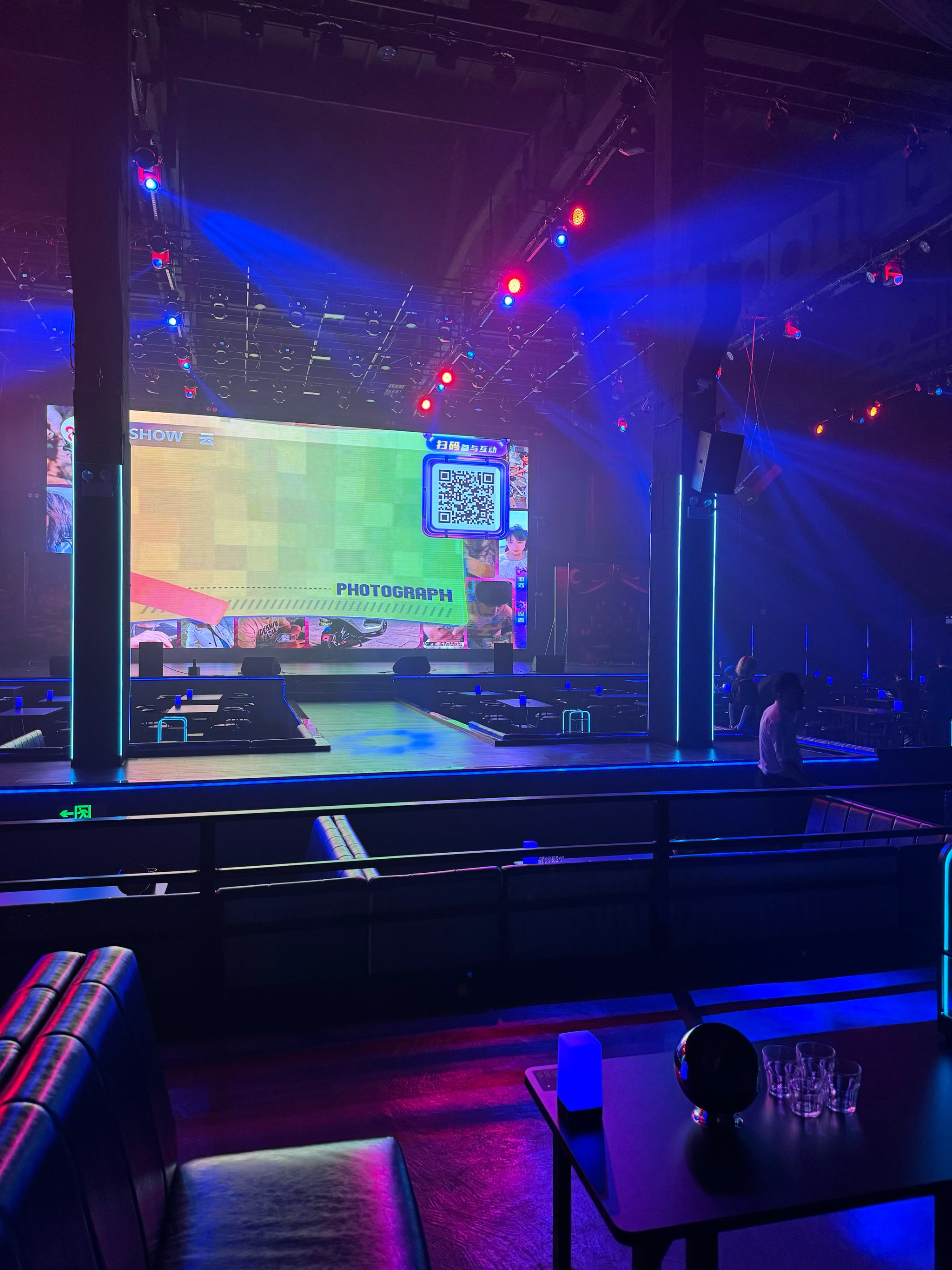 齐齐哈尔商务ktv多少钱一个小时-龙沙区ktv预定